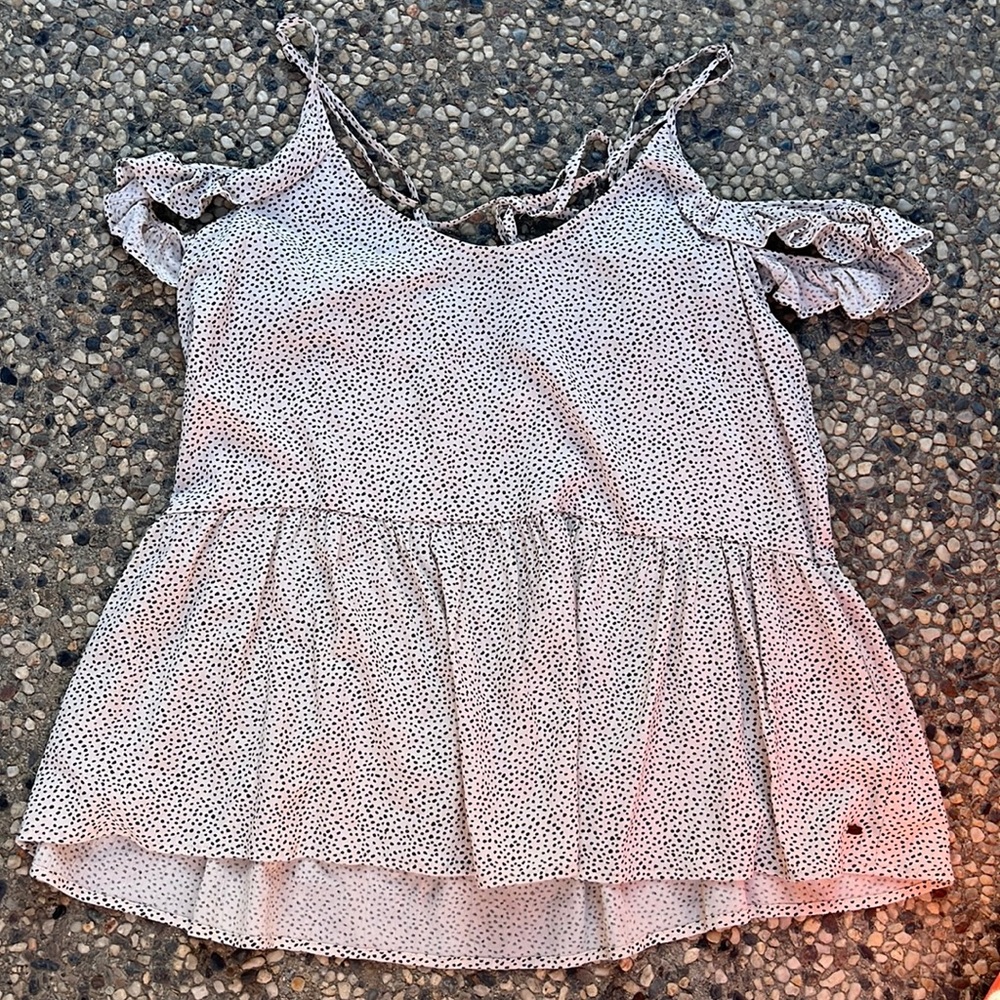 O’Neill cold shoulder tank